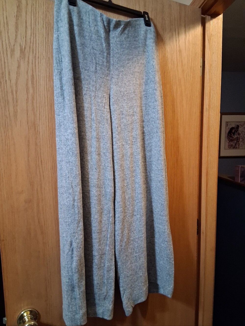H&M women's gray fine-knit lounge pants/joggers, medium gray comfort, Med